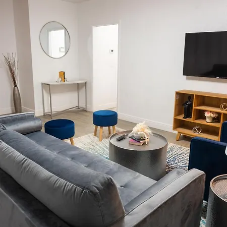 New Star Suite Two